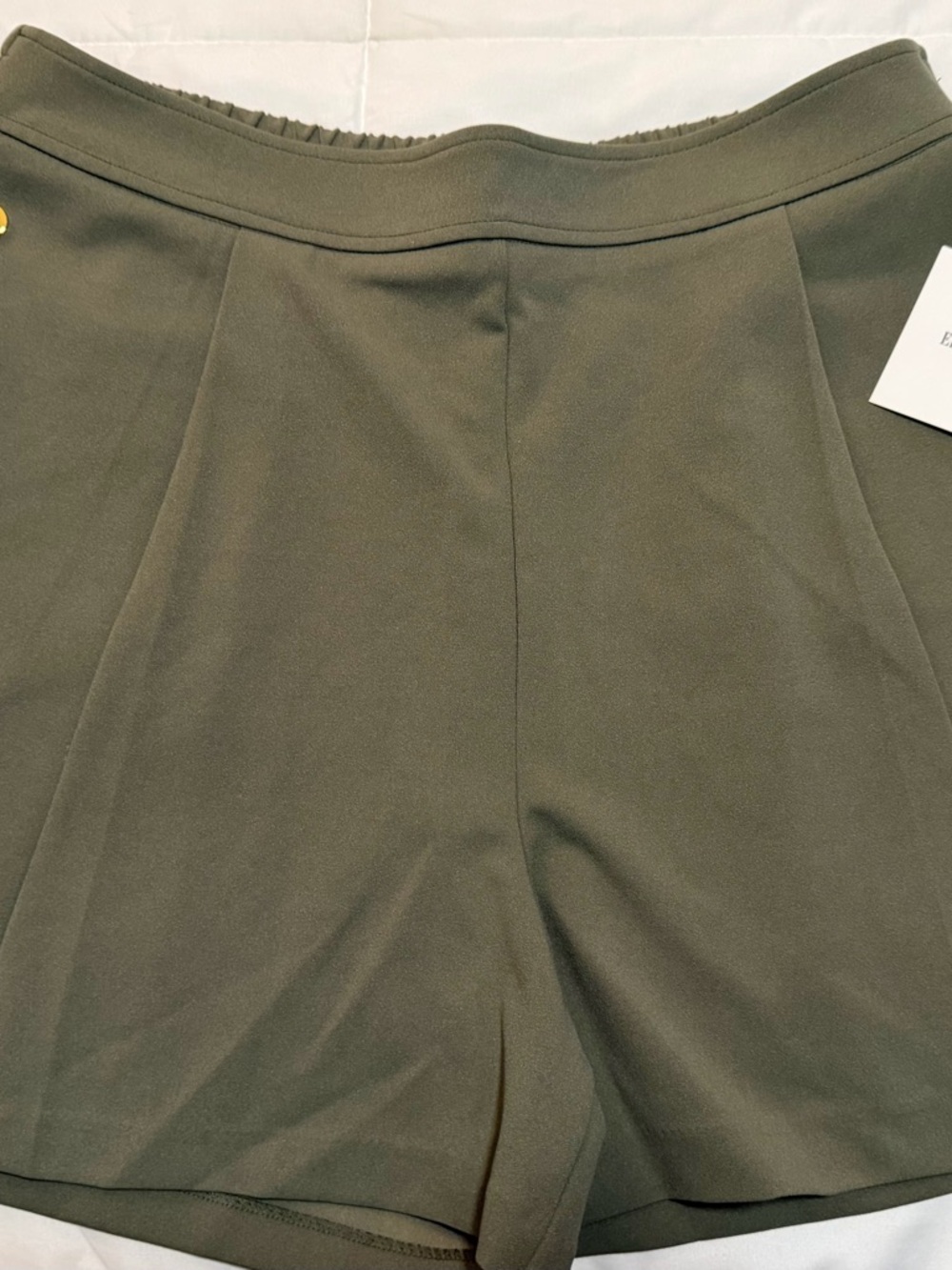Ellen Tracy Olive Green Tailored Shorts